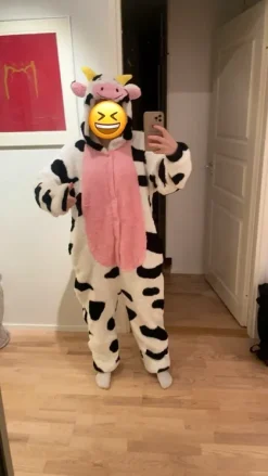 Sale Amazon Pörröinen lehmä penkkariasu