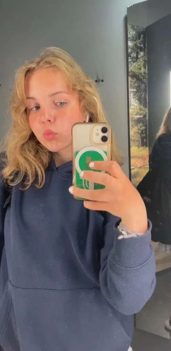 Clearance Pull & Bear huppari