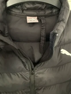 Sale Puma Warmcell Kevyt naisten takki. S/M