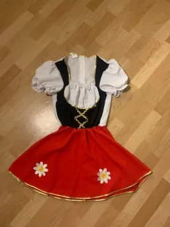 Clearance Punahilkka asu