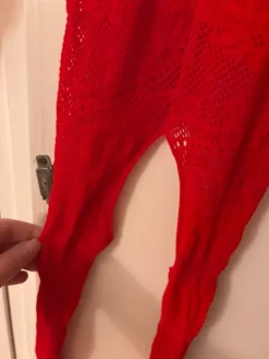 New Shein Punainen fishnet-puku