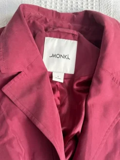 Sale Purppura pitkä takki