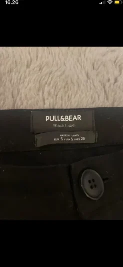 Online Pull & Bear Puvunhousut