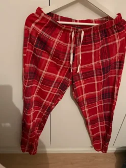 Discount beloved Pyjamahousut