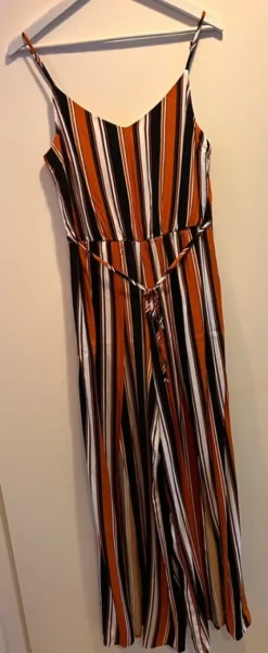 Outlet Raidallinen haalari