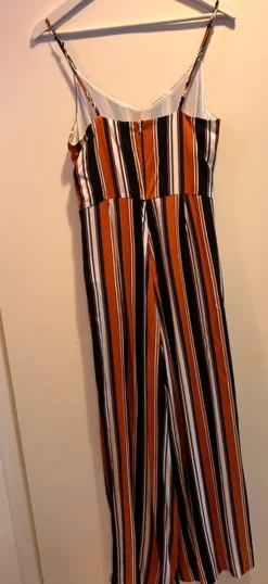 Outlet Raidallinen haalari