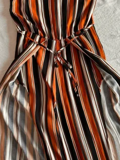 Outlet Raidallinen haalari