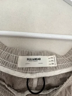 Clearance Pull & Bear Raidalliset Pull&Bear shortsit