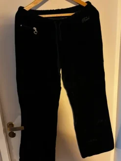 Online raiski Velour puku