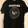Sale H&M Ramones t-paita