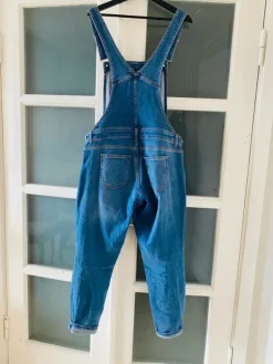 Hot Mango Raskausajan farkkuhaalari