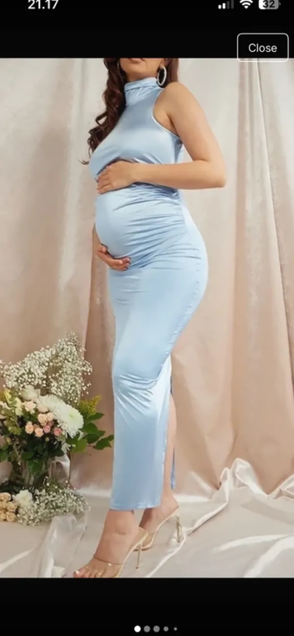 Hot PrettyLittleThing Raskausjuhlamekko