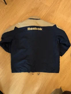 Outlet Reebok toppatakki