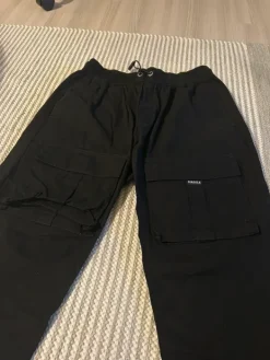 Discount Siksilk Reisitasku housut