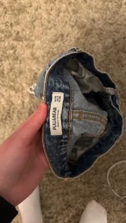 Pull & Bear Revityt farkku shortsit