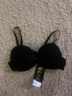 Best New Yorker Rintaliivit