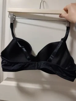 Actuelle Rintaliivit