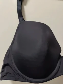 Actuelle Rintaliivit