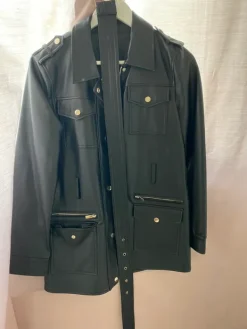 Best river island jacket🖤