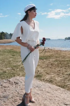 Hot River Island onepiece