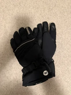 Hot Rossignol toppasormikkaat, koko M