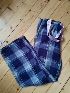 Seppälä Woman Ruudulliset yöhousut