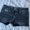 New Gina Tricot Mini 2000s jean shorts
