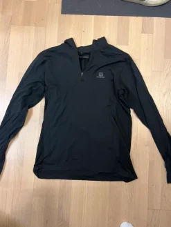 Discount Salomon urheilupaita