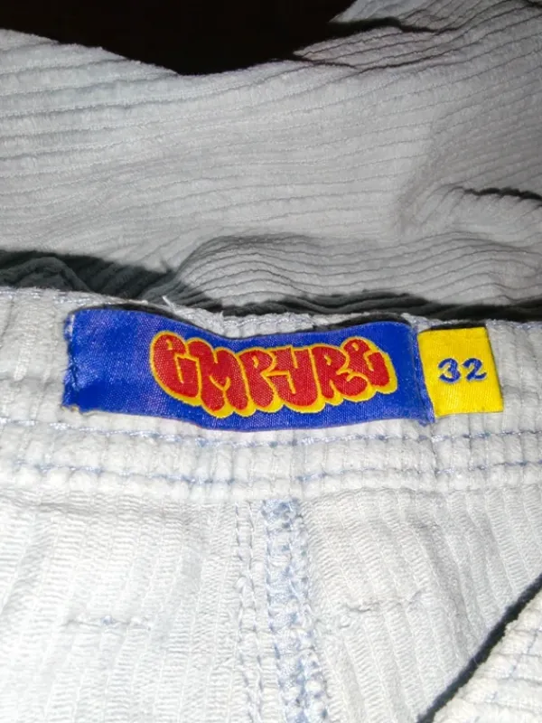 New Empyre Samettihousut kokoa 32