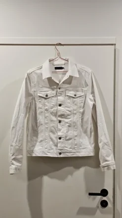 Sand valkoinen farkkutakki M