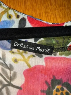 Sale Dress like Marie Sharonki