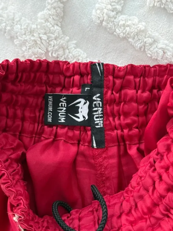 Clearance Venom shortsit