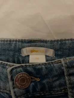 Sale Gina Tricot Shortsit