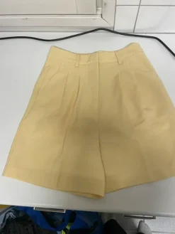 Online Bik Bok Shortsit