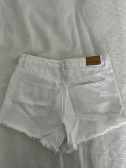 Outlet Gina Tricot Shortsit