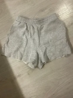 Outlet Bik Bok Shortsit