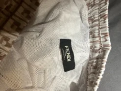 Online Fendi Shortsit