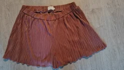 Best NA-KD Shortsit xl