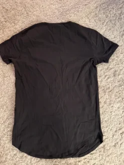 Online Siksilk T-paita