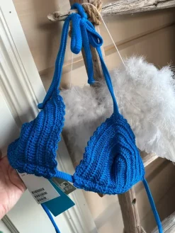 Discount H&M Siniset virkatut bikinit