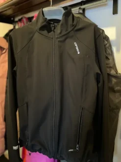 Outlet Icepeak Softshell takki