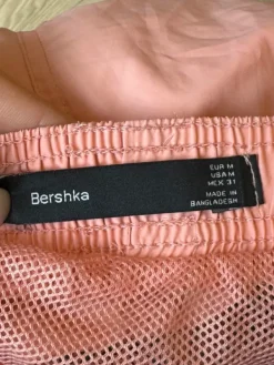 Sale Bershka Spodenki damskie