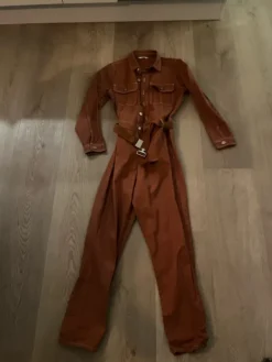 Sale ONLY Super flot heldragt fra