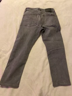 Outlet Superdry harmaat farkut