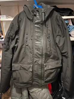 Superdry miesten takki koko L/XL