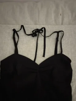 Best Gina Tricot Svart mini-klänning