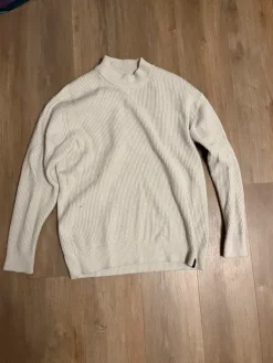 Best Pull & Bear Sweater, pull and bear M