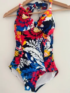 F&F Swimming suit