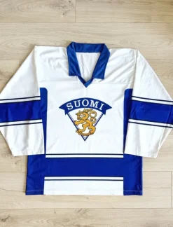 Clearance Suomi Team shirt Soumi. Size L