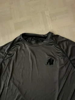 Clearance Gorilla Wear Tekninen t-paita
